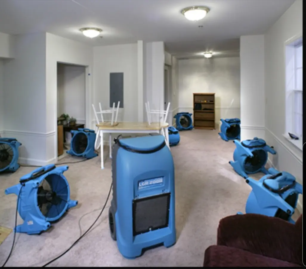 Air movers and dehumidifier setup for Water Extraction & Removal in Mecca
